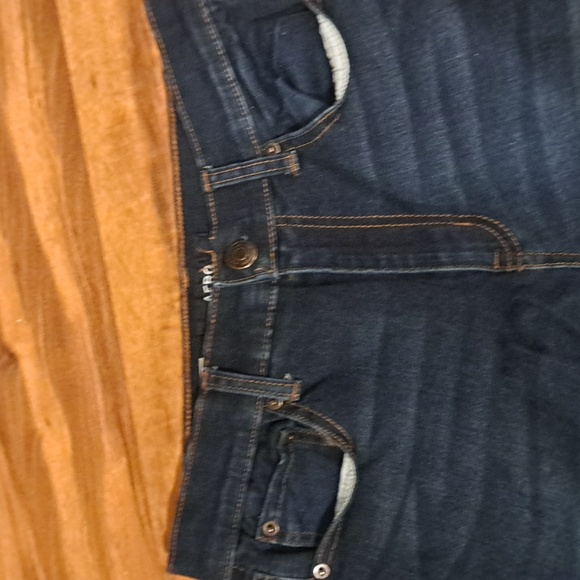AERO high rise blue jeans size 8 Long - Picture 2 of 4